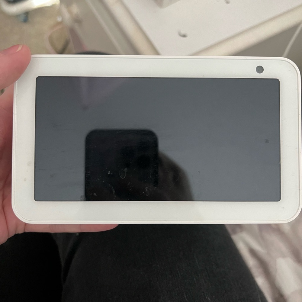 Amazon Echo Show 5